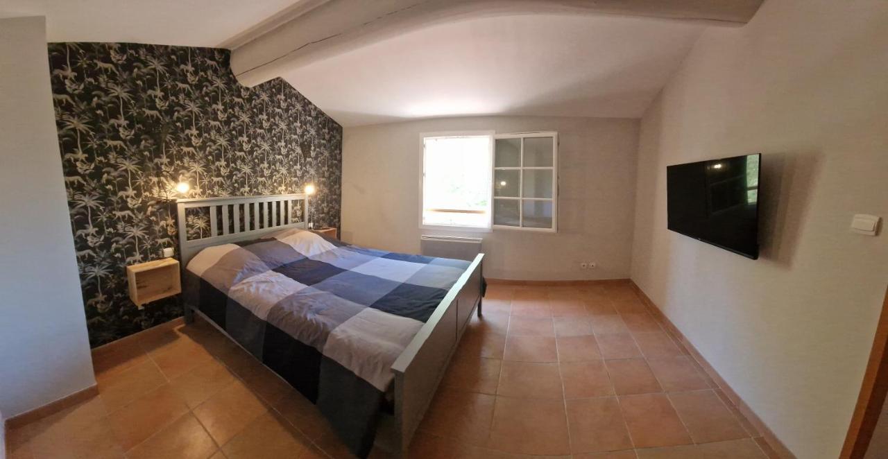 Villa Au Pied De La Sainte Victoire Puyloubier Bagian luar foto